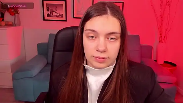 DaniellaLovely online show from December 4, 2025, 7:06 am