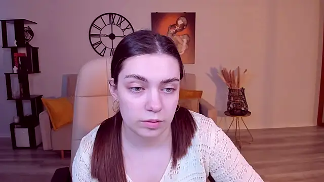 DaniellaLovely online show from February 23, 2026, 10:34 am