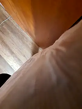 alexadax8y online show from October 20, 2025, 9:10 am