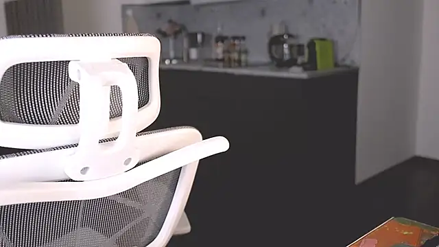 mayaik online show from October 23, 2025, 4:50 pm