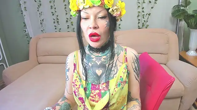 Megan Black Moon online show from February 21, 2026, 6:14 am