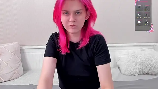 JulieTaylors online show from October 28, 2025, 9:28 pm