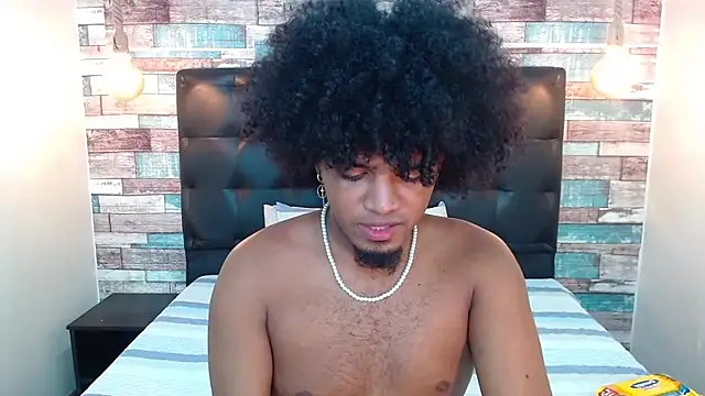 JaicobRuneer online show from April 8, 2026, 2:22 am