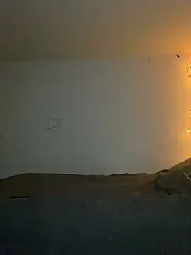 Kittyymaze1 online show from June 12, 2026, 1:43 pm