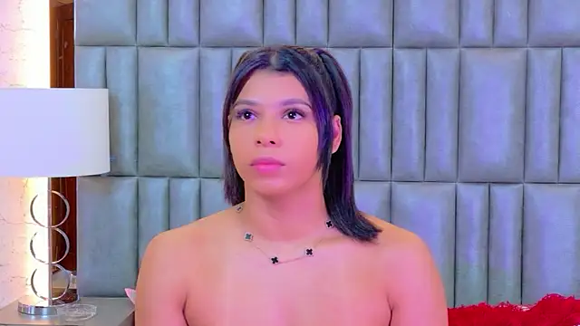 TiaraRosse online show from March 10, 2026, 11:59 am