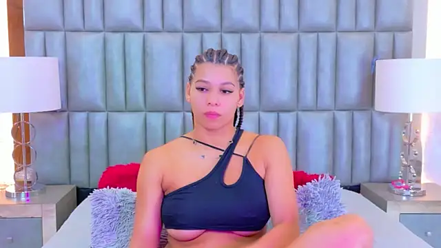 TiaraRosse online show from March 16, 2026, 12:20 pm