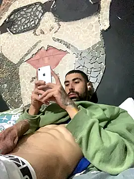 Snapshot of macg96 chatting on November 14, 2025, 6:45 am macg96 online show from November 14, 2025, 6:45 am