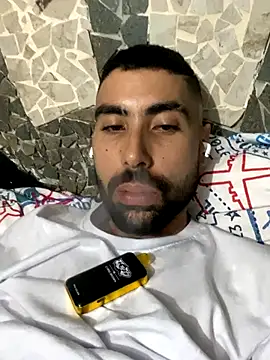 Snapshot of macg96 chatting on November 16, 2025, 6:41 am macg96 online show from November 16, 2025, 6:41 am