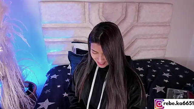 Snapshot of Rebeca_Williams_ chatting on January 4, 2025, 2:46 am Rebeca Williams  online show from January 4, 2025, 2:46 am