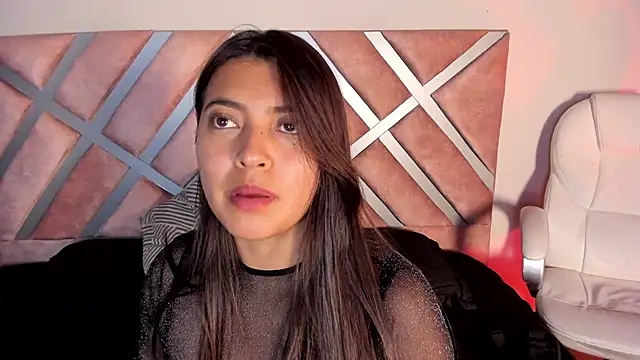 Snapshot of Rebeca_Williams_ chatting on January 21, 2025, 2:33 am Rebeca Williams  online show from January 21, 2025, 2:33 am