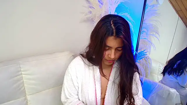 Snapshot of Rebeca_Williams_ chatting on February 18, 2025, 11:52 pm Rebeca Williams  online show from February 18, 2025, 11:52 pm