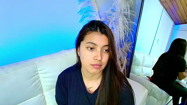 Snapshot of Rebeca_Williams_ chatting on February 26, 2025, 12:16 am Rebeca Williams  online show from February 26, 2025, 12:16 am