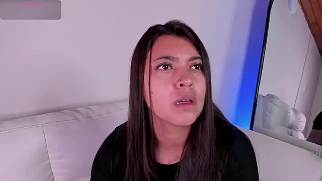 Snapshot of Rebeca_Williams_ chatting on October 28, 2025, 11:25 am Rebeca Williams  online show from October 28, 2025, 11:25 am