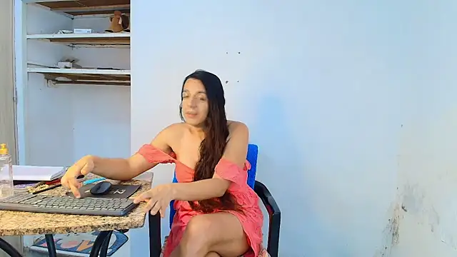 Oh Tique online show from June 20, 2026, 7:22 am