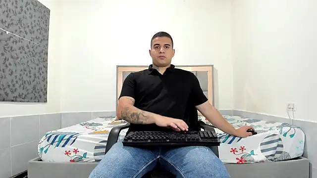 simookeler online show from May 8, 2026, 1:49 pm