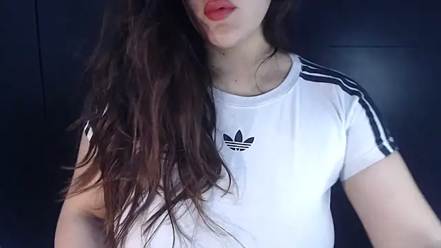 AdharaLujan online show from January 19, 2026, 11:14 am