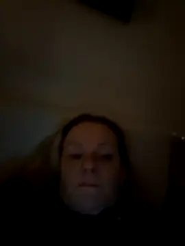 Snapshot of priselvis23 chatting on February 18, 2026, 9:22 pm priselvis23 online show from February 18, 2026, 9:22 pm