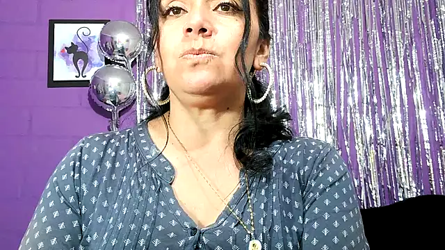 Snapshot of Zara47sweet chatting on January 12, 2025, 12:18 am Zara47sweet online show from January 12, 2025, 12:18 am