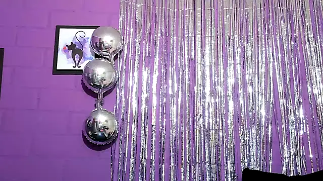Snapshot of Zara47sweet chatting on January 25, 2025, 12:27 am Zara47sweet online show from January 25, 2025, 12:27 am