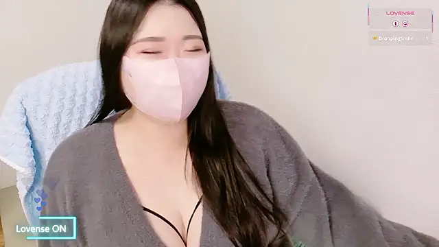 yukinko o  online show from November 18, 2025, 2:06 am