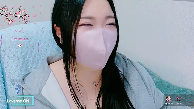 Snapshot of yukinko_o_ chatting on April 10, 2026, 1:11 am yukinko o online show from April 10, 2026, 1:11 am