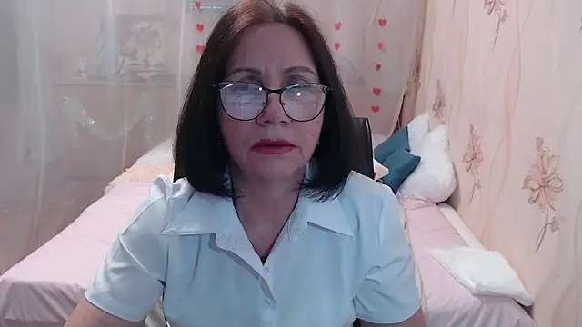 OlgaHottie online show from December 14, 2025, 1:38 pm