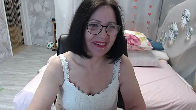OlgaHottie online show from April 26, 2026, 11:46 pm