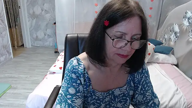 Snapshot of OlgaHottie chatting on June 14, 2026, 2:24 am OlgaHottie online show from June 14, 2026, 2:24 am