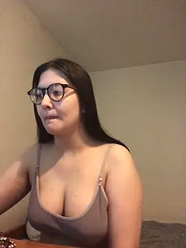 Prudie Gabriella online show from March 12, 2025, 1:19 pm