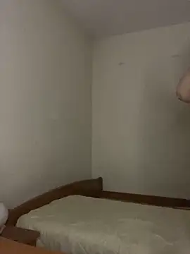 Prudie Gabriella online show from November 14, 2025, 1:21 pm