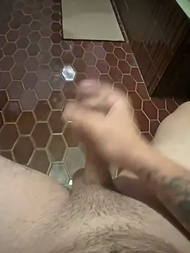 ExMonki 13  online show from September 22, 2025, 7:49 pm