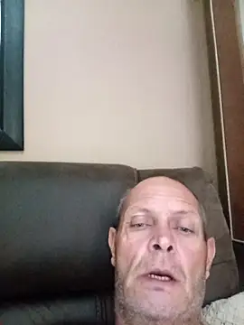 Beertjie1976 online show from September 29, 2025, 1:44 am