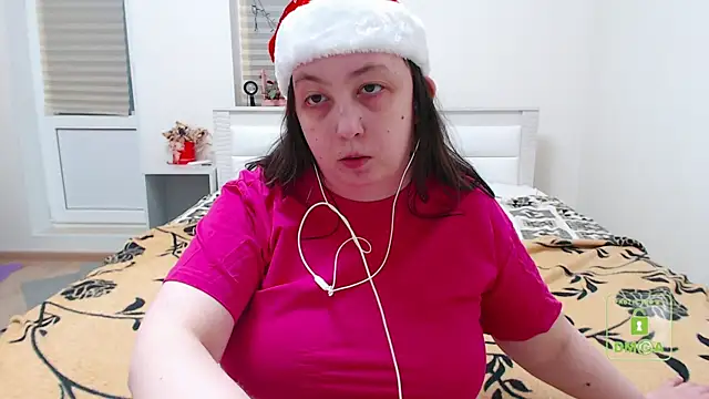 Snapshot of cute_and_hot chatting on December 23, 2024, 12:52 pm cute and hot online show from December 23, 2024, 12:52 pm