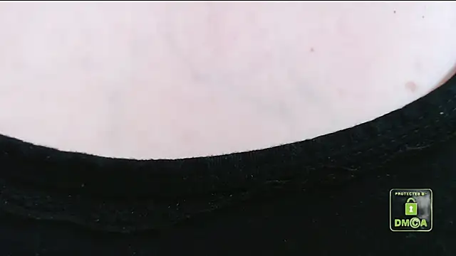 Snapshot of cute_and_hot chatting on December 27, 2024, 9:17 am cute and hot online show from December 27, 2024, 9:17 am