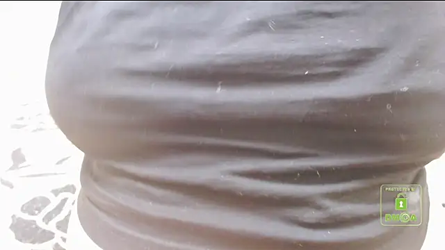 Snapshot of cute_and_hot chatting on December 28, 2024, 9:20 am cute and hot online show from December 28, 2024, 9:20 am