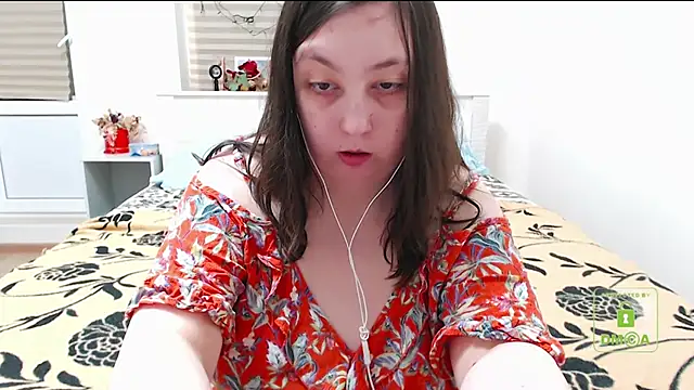 Snapshot of cute_and_hot chatting on December 31, 2024, 6:57 pm cute and hot online show from December 31, 2024, 6:57 pm