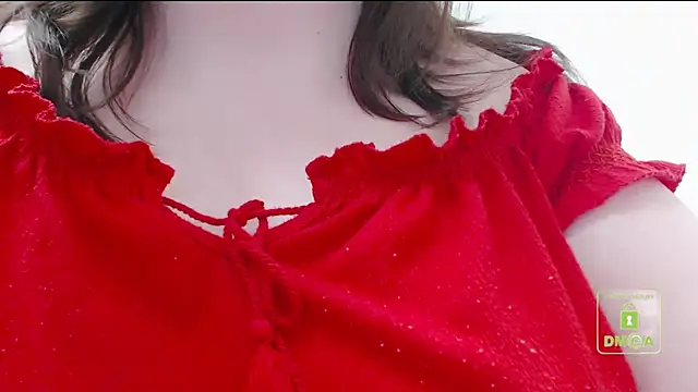 Snapshot of cute_and_hot chatting on January 12, 2025, 9:19 am cute and hot online show from January 12, 2025, 9:19 am