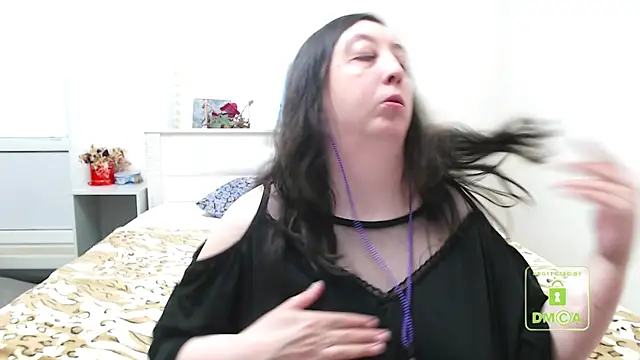 Snapshot of cute_and_hot chatting on February 17, 2025, 12:59 pm cute and hot online show from February 17, 2025, 12:59 pm