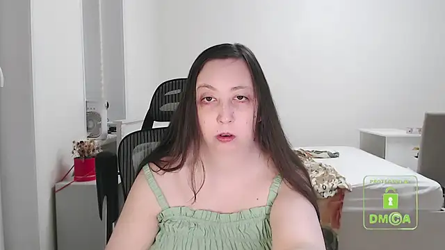 Snapshot of cute_and_hot chatting on October 24, 2025, 1:51 pm cute and hot online show from October 24, 2025, 1:51 pm