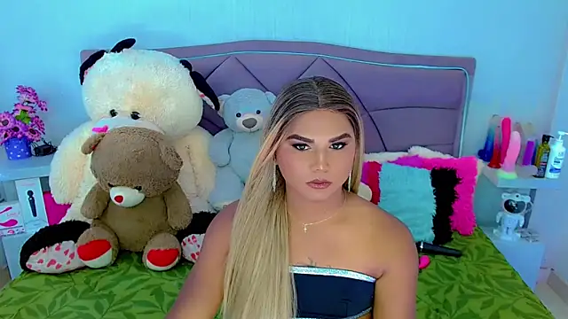 party duo trans online show from November 12, 2025, 5:08 am