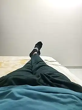 devilisinside9 online show from December 23, 2024, 5:43 pm