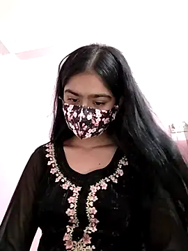 Snapshot of Arisha- chatting on September 19, 2025, 7:47 pm Arisha- online show from September 19, 2025, 7:47 pm