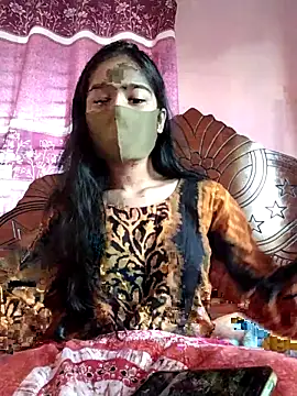 Snapshot of Arisha- chatting on October 21, 2025, 9:54 am Arisha- online show from October 21, 2025, 9:54 am