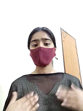 Arisha- online show from February 1, 2026, 7:45 pm