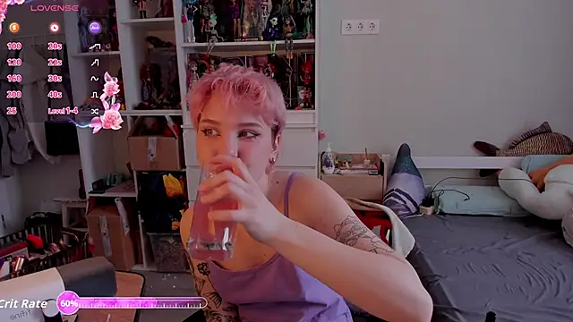 School Love online show from February 12, 2026, 7:14 am