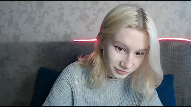 Snapshot of EnigmaSee chatting on October 13, 2025, 8:14 am EnigmaSee online show from October 13, 2025, 8:14 am