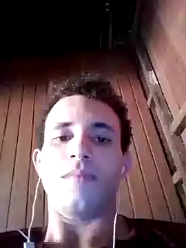 jhonmenas14 online show from November 2, 2025, 6:32 pm