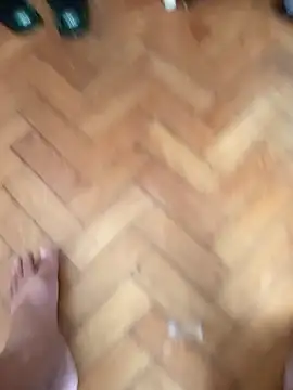 Snapshot of lobomisterioso13 chatting on January 10, 2025, 12:36 pm lobomisterioso13 online show from January 10, 2025, 12:36 pm