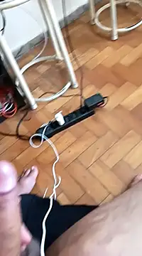 Snapshot of lobomisterioso13 chatting on February 19, 2025, 2:01 pm lobomisterioso13 online show from February 19, 2025, 2:01 pm