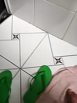 Snapshot of lobomisterioso13 chatting on February 23, 2025, 12:59 pm lobomisterioso13 online show from February 23, 2025, 12:59 pm